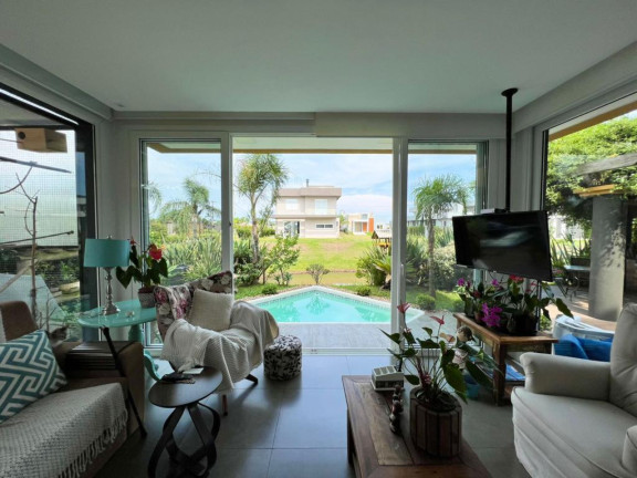 Imagem Casa com 3 Quartos à Venda, 350 m² em -- - Capao Da Canoa