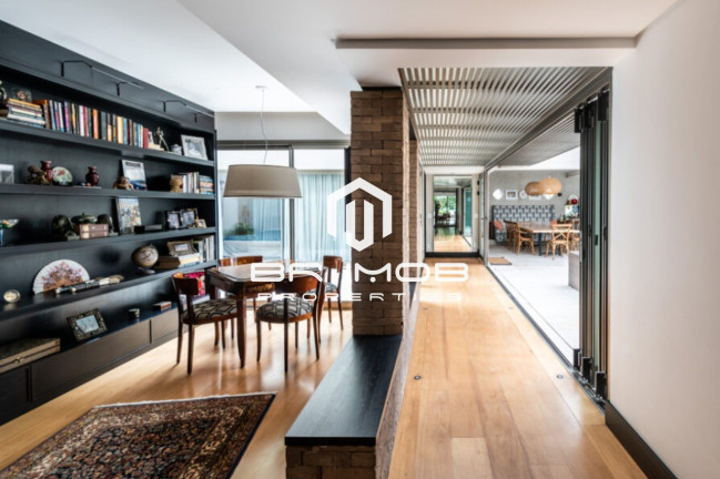 Imagem Casa com 3 Quartos à Venda, 459 m² em Alto De Pinheiros - São Paulo