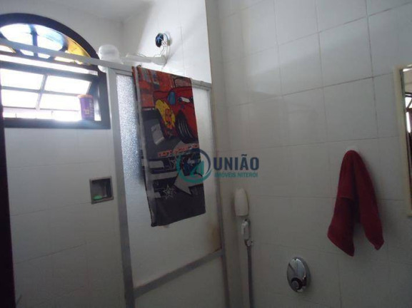 Imagem Casa com 4 Quartos à Venda, 181 m² em São Francisco - Niterói Imagem Casa com 4 Quartos à Venda, 181 m² em São Francisco - Niterói