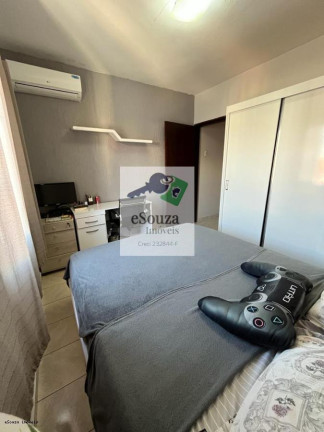 Imagem Casa com 4 Quartos à Venda, 200 m² em Jardim Las Vegas - Santo André