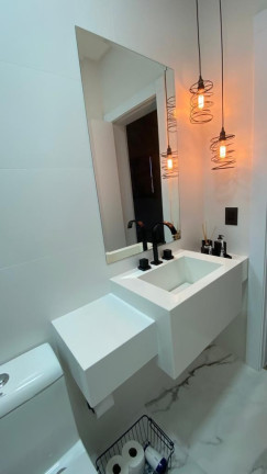 Imagem Imóvel com 2 Quartos à Venda, 154 m² em Perequê