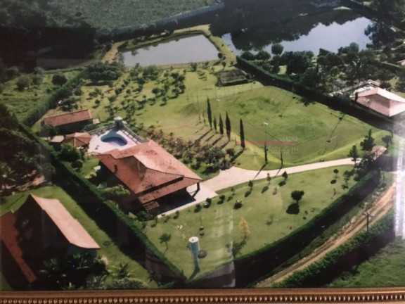 Imagem Chácara com 4 Quartos à Venda, 13 m² em Condomínio Farm - Porto Feliz