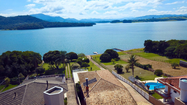 Chácara com 6 Quartos à Venda, 3.000 m² em Sete Pontes - Bragança Paulista