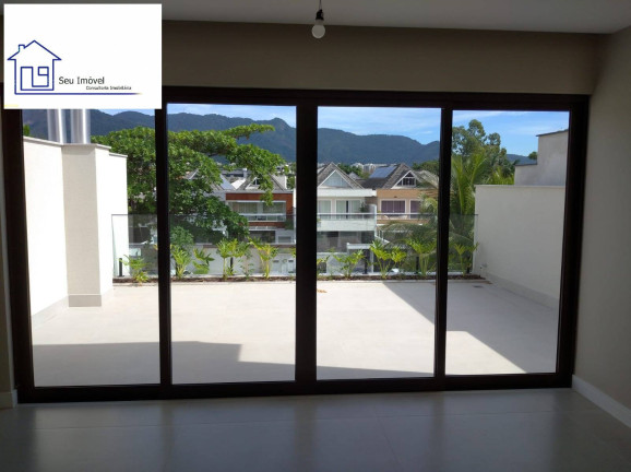 Imagem Casa com 5 Quartos à Venda, 340 m² em Barra Da Tijuca - Rio De Janeiro Imagem Casa com 5 Quartos à Venda, 340 m² em Barra Da Tijuca - Rio De Janeiro