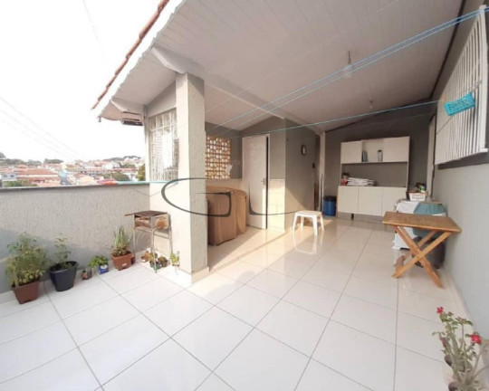 Imagem Casa com 3 Quartos à Venda, 213 m² em Vila Santa Cristina - Bragança Paulista Imagem Casa com 3 Quartos à Venda, 213 m² em Vila Santa Cristina - Bragança Paulista