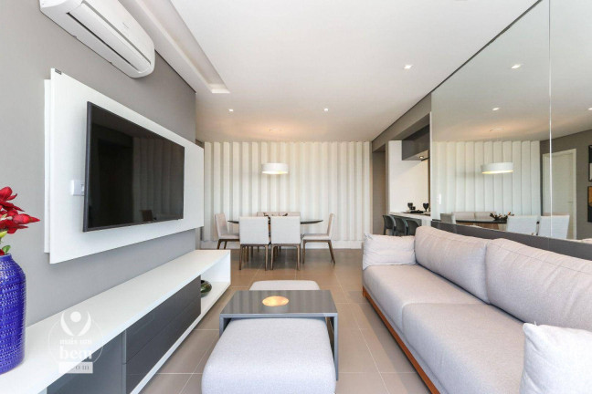 Imagem Apartamento com 3 Quartos à Venda, 106 m² em Cabral - Curitiba