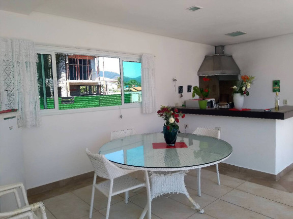 Imagem Sobrado com 4 Quartos à Venda, 860 m² em Massaguaçu - Caraguatatuba Imagem Sobrado com 4 Quartos à Venda, 860 m² em Massaguaçu - Caraguatatuba