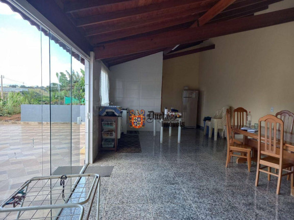 Imagem Casa com 3 Quartos à Venda, 185 m² em Do Rodeio - Extrema Imagem Casa com 3 Quartos à Venda, 185 m² em Do Rodeio - Extrema