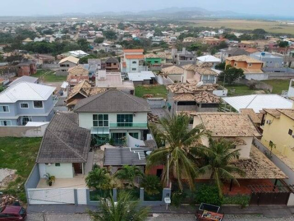 Imagem Casa de Condomínio com 4 Quartos à Venda, 171 m² em Peró - Cabo Frio