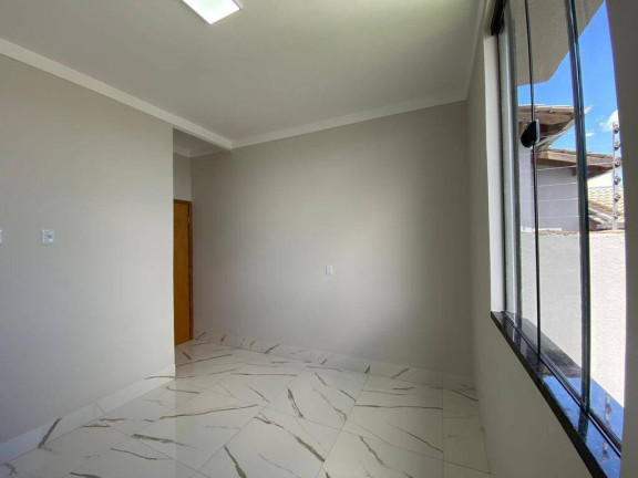 Imagem Casa com 3 Quartos à Venda, 140 m² em Residencial Jardins Do Lago - Anápolis