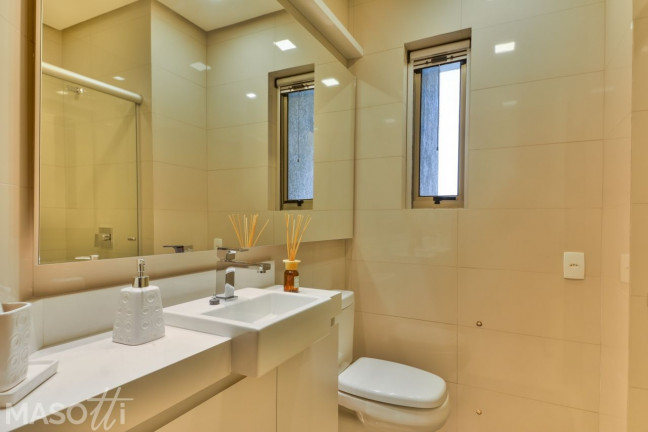 Imagem Apartamento com 3 Quartos à Venda, 17.904 m² em Centro - Gramado Imagem Apartamento com 3 Quartos à Venda, 17.904 m² em Centro - Gramado