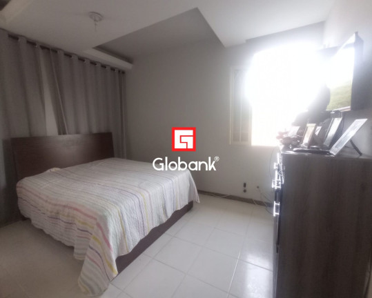 Imagem Casa com 4 Quartos à Venda, 274 m² em Augusta Mota - Montes Claros Imagem Casa com 4 Quartos à Venda, 274 m² em Augusta Mota - Montes Claros