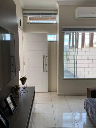 Imagem Casa com 2 Quartos à Venda,  em Tijucas