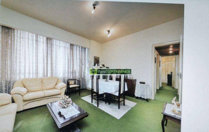 Imagem Apartamento com 3 Quartos à Venda, 130 m² em Centro - Curitiba Imagem Apartamento com 3 Quartos à Venda, 130 m² em Centro - Curitiba