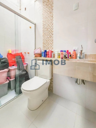 Imagem Casa com 3 Quartos à Venda, 180 m² em Centro - Jaraguá Do Sul Imagem Casa com 3 Quartos à Venda, 180 m² em Centro - Jaraguá Do Sul