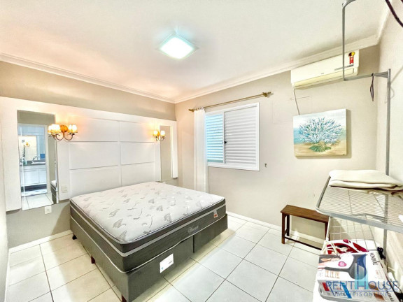 Imagem Apartamento com 3 Quartos à Venda, 120 m² em Centro - Balneário Camboriú