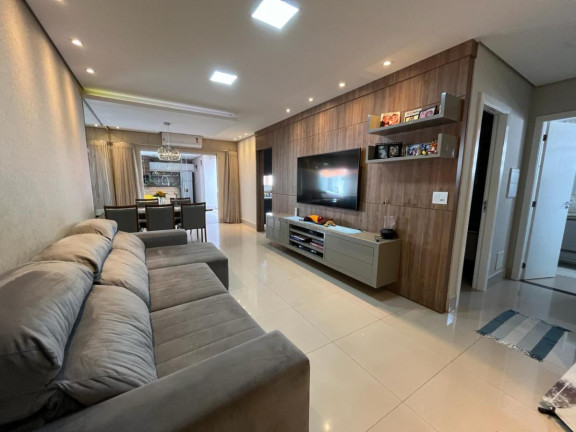 Imagem Casa com 3 Quartos à Venda, 167 m² em Jardim Imperial - Cuiabá