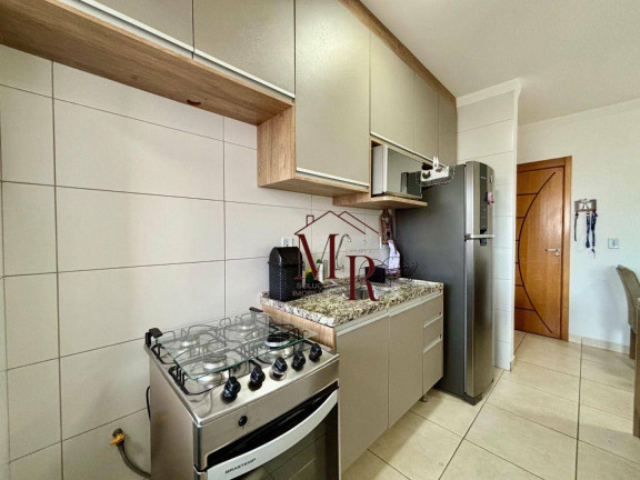 Imagem Apartamento com 2 Quartos à Venda, 54 m² em Vila Guilhermina - Praia Grande