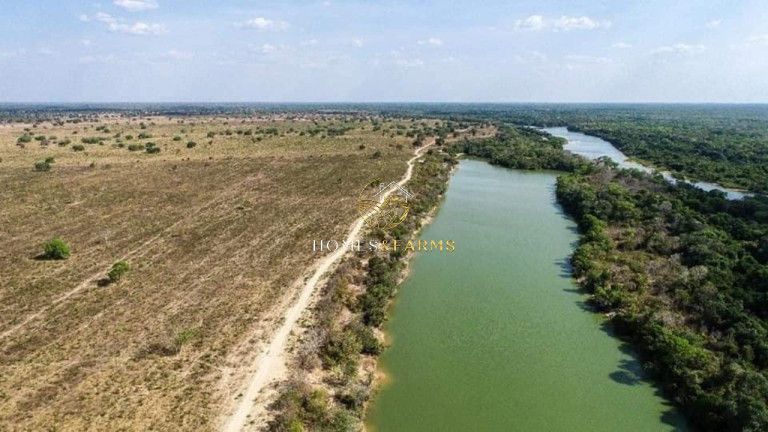 Imagem Imóvel com 3 Quartos à Venda, 100.532 m² em Mato Grosso - Novo Santo Antônio Imagem Imóvel com 3 Quartos à Venda, 100.532 m² em Mato Grosso - Novo Santo Antônio