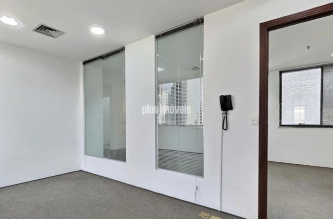 Imagem Imóvel Comercial para Alugar, 56 m² em Itaim Bibi - São Paulo Imagem Imóvel Comercial para Alugar, 56 m² em Itaim Bibi - São Paulo