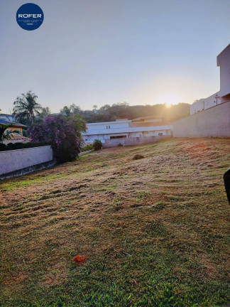 Imagem Terreno à Venda, 600 m² em Valinhos Imagem Terreno à Venda, 600 m² em Valinhos