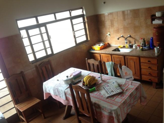 Imagem Casa com 3 Quartos à Venda, 530 m² em Vila Pacifico - Bauru