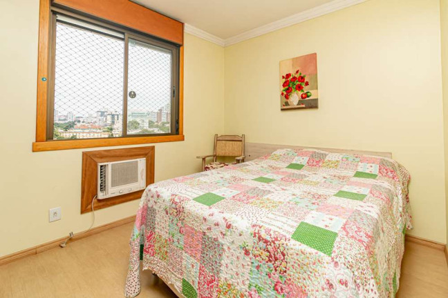 Imagem Imóvel com 3 Quartos à Venda, em Passo Da Areia - Porto Alegre Imagem Imóvel com 3 Quartos à Venda, em Passo Da Areia - Porto Alegre
