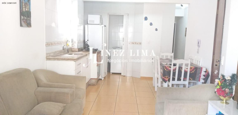 Imagem Imóvel com 2 Quartos para Temporada, 70 m² em Meia Praia - Itapema