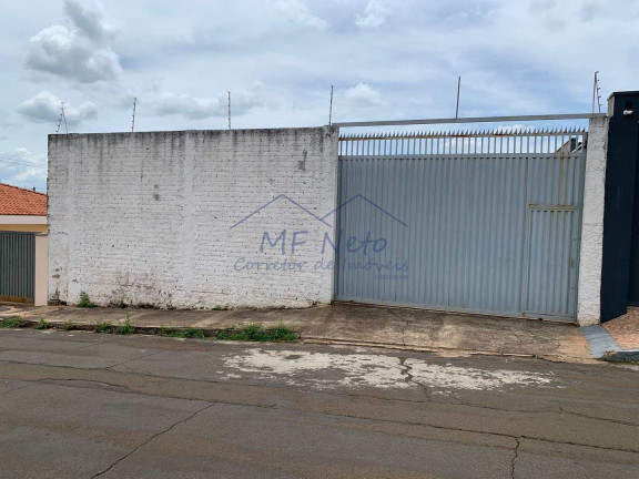 Terreno à Venda, 385 m² em Vila Pinheiro - Pirassununga