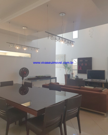 Imagem Casa com 3 Quartos à Venda,  em Jardim Portal Dos Ipês - Indaiatuba