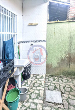 Imagem Casa com 2 Quartos à Venda, 80 m² em Real - Praia Grande Imagem Casa com 2 Quartos à Venda, 80 m² em Real - Praia Grande