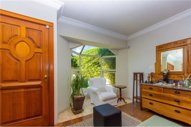 Imagem Casa com 3 Quartos à Venda, 168 m² em Vila Nova Conceição - São Paulo Imagem Casa com 3 Quartos à Venda, 168 m² em Vila Nova Conceição - São Paulo