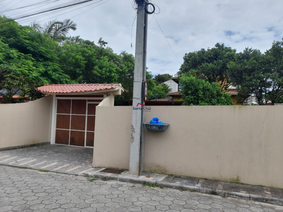 Imagem Sobrado com 3 Quartos à Venda, 450 m² em Muquem - Florianópolis Imagem Sobrado com 3 Quartos à Venda, 450 m² em Muquem - Florianópolis