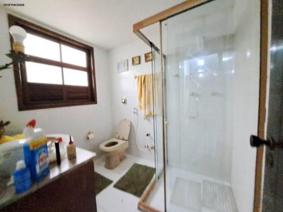 Imagem Casa com 3 Quartos à Venda, 2.565 m² em Parque Do Ingá - Teresópolis