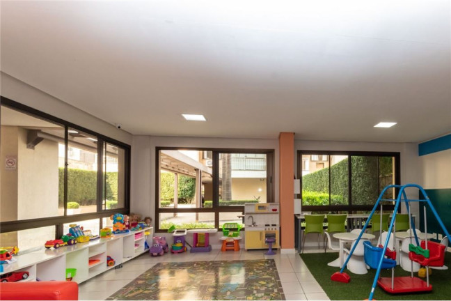 Imagem Imóvel com 3 Quartos à Venda,  em Passo Da Areia - Porto Alegre