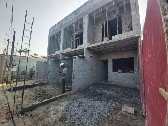 Sobrado com 2 Quartos à Venda, 76 m² em Vilamar - Praia Grande