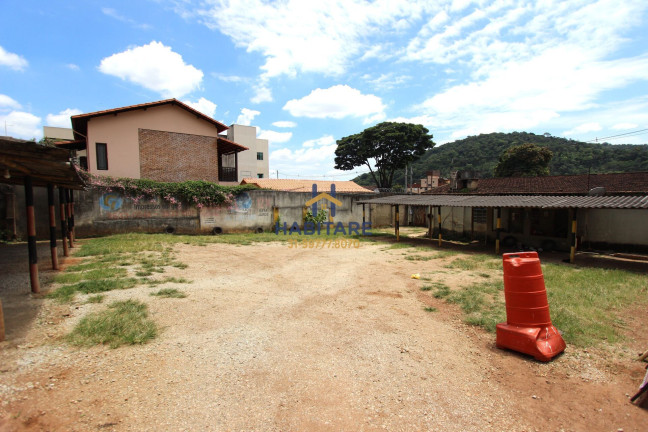 Imagem Terreno à Venda, 562 m² em Centro - Ibirité