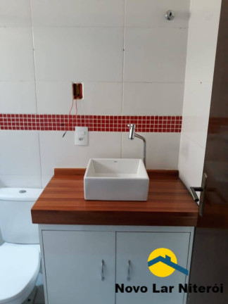 Imagem Casa com 2 Quartos à Venda, 76 m² em Santa Bárbara - Niterói Imagem Casa com 2 Quartos à Venda, 76 m² em Santa Bárbara - Niterói