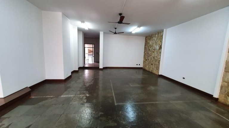 Imagem Casa com 3 Quartos à Venda ou Locação, 308 m² em Centro - Piracicaba Imagem Casa com 3 Quartos à Venda ou Locação, 308 m² em Centro - Piracicaba