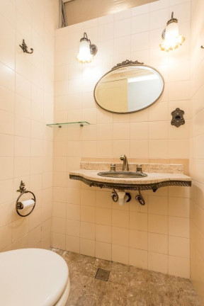 Imagem Casa com 4 Quartos à Venda, 205 m² em Chácara Das Pedras - Porto Alegre Imagem Casa com 4 Quartos à Venda, 205 m² em Chácara Das Pedras - Porto Alegre