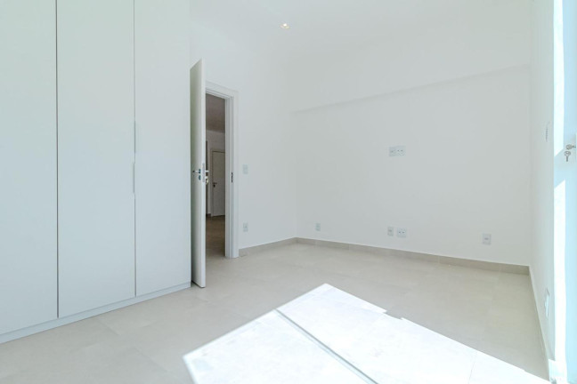 Imagem Apartamento com 3 Quartos à Venda, 135 m² em Copacabana - Rio De Janeiro
