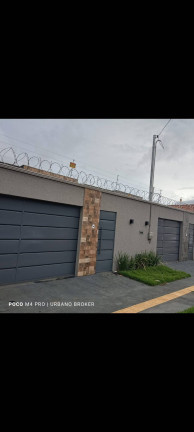 Imagem Casa com 3 Quartos à Venda, 180 m² em Goiânia Imagem Casa com 3 Quartos à Venda, 180 m² em Goiânia