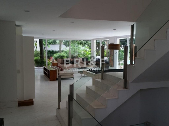 Imagem Casa com 3 Quartos à Venda, 750 m² em Jardim Dos Estados - São Paulo