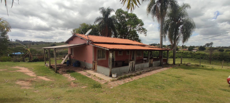 Imagem Chácara com 3 Quartos à Venda, 48 m² em Cercadinho - Capela Do Alto Imagem Chácara com 3 Quartos à Venda, 48 m² em Cercadinho - Capela Do Alto