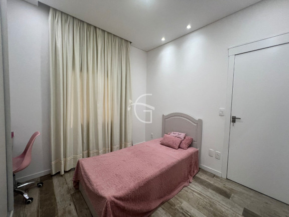 Imagem Casa com 3 Quartos à Venda, em Glória - Joinville Imagem Casa com 3 Quartos à Venda, em Glória - Joinville