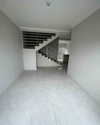 Imagem Sobrado com 3 Quartos à Venda, 119 m² em Piçarras - Guaratuba