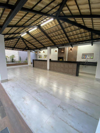 Imagem Casa com 3 Quartos à Venda, 290 m² em Bandeirante - Caldas Novas