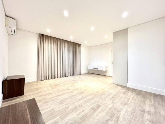 Imagem Casa com 4 Quartos à Venda, 382 m² em Alphaville - Santana De Parnaíba Imagem Casa com 4 Quartos à Venda, 382 m² em Alphaville - Santana De Parnaíba