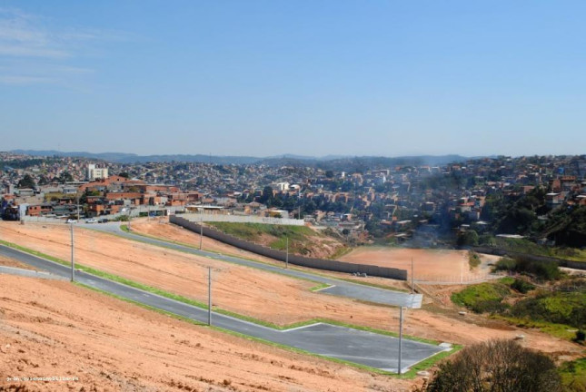 Imagem Terreno à Venda, 200 m² em Reserva Roselândia - Itapevi Imagem Terreno à Venda, 200 m² em Reserva Roselândia - Itapevi