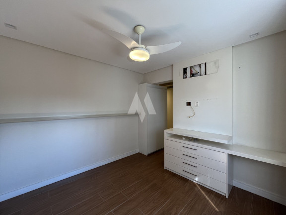 Imagem Apartamento com 3 Quartos à Venda, 155 m² em Embaré - Santos